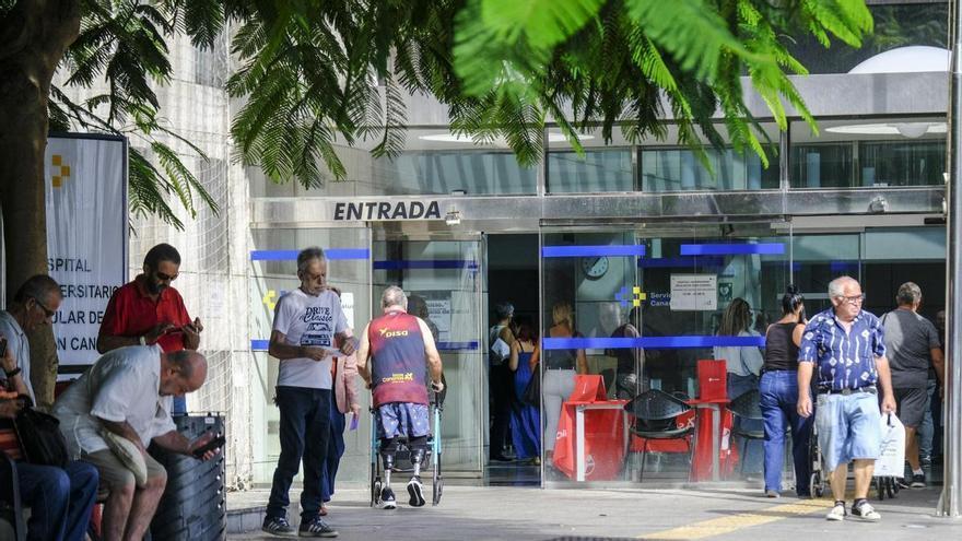 La huelga de médicos en Canarias deja una gran diferencia entre islas: casi el 20 % de seguimiento en Gran Canaria frente al 4,5 % en Tenerife