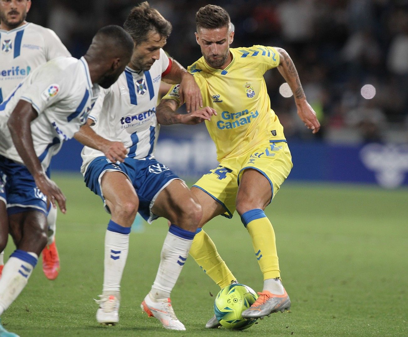 Derbi en la Promoción de ascenso a Primera: CD Tenerife - UD Las Palmas