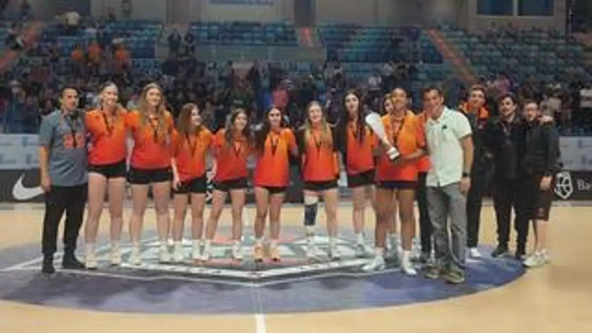 El Valencia Basket Júnior se proclama subcampeón de España por primera vez
