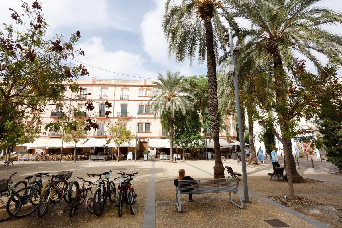 Imagen de archivo de la plaza del Parque de Ibiza.