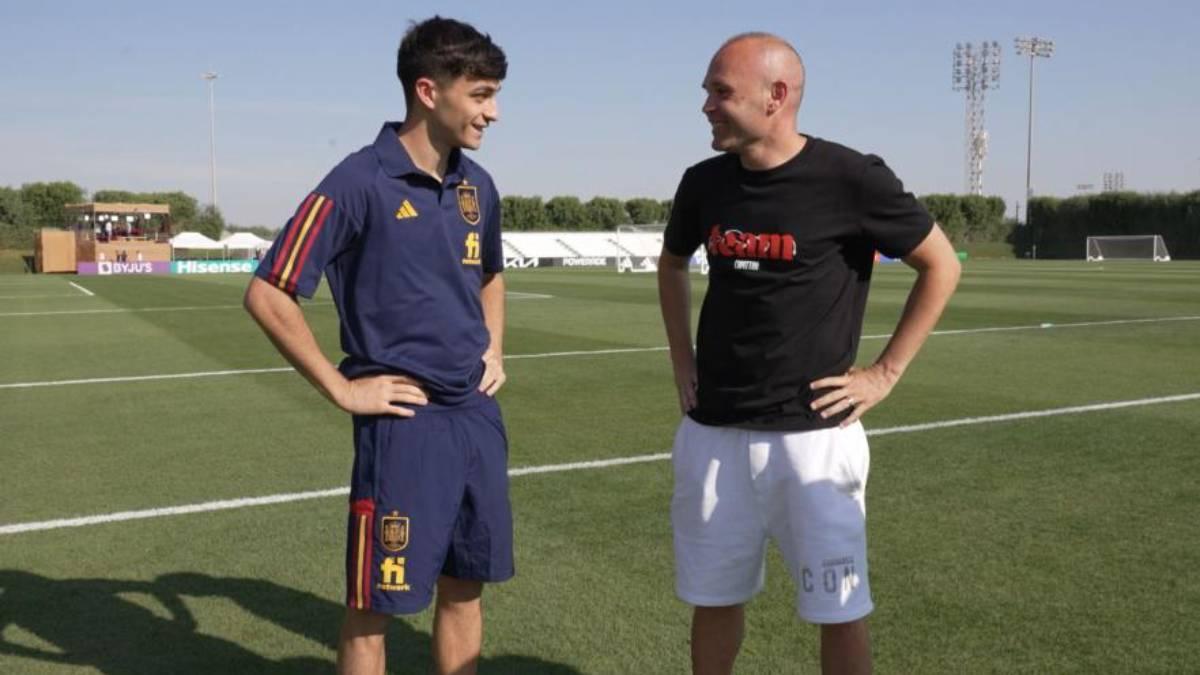 Iniesta y Pedri se conocieron hace unas semanas