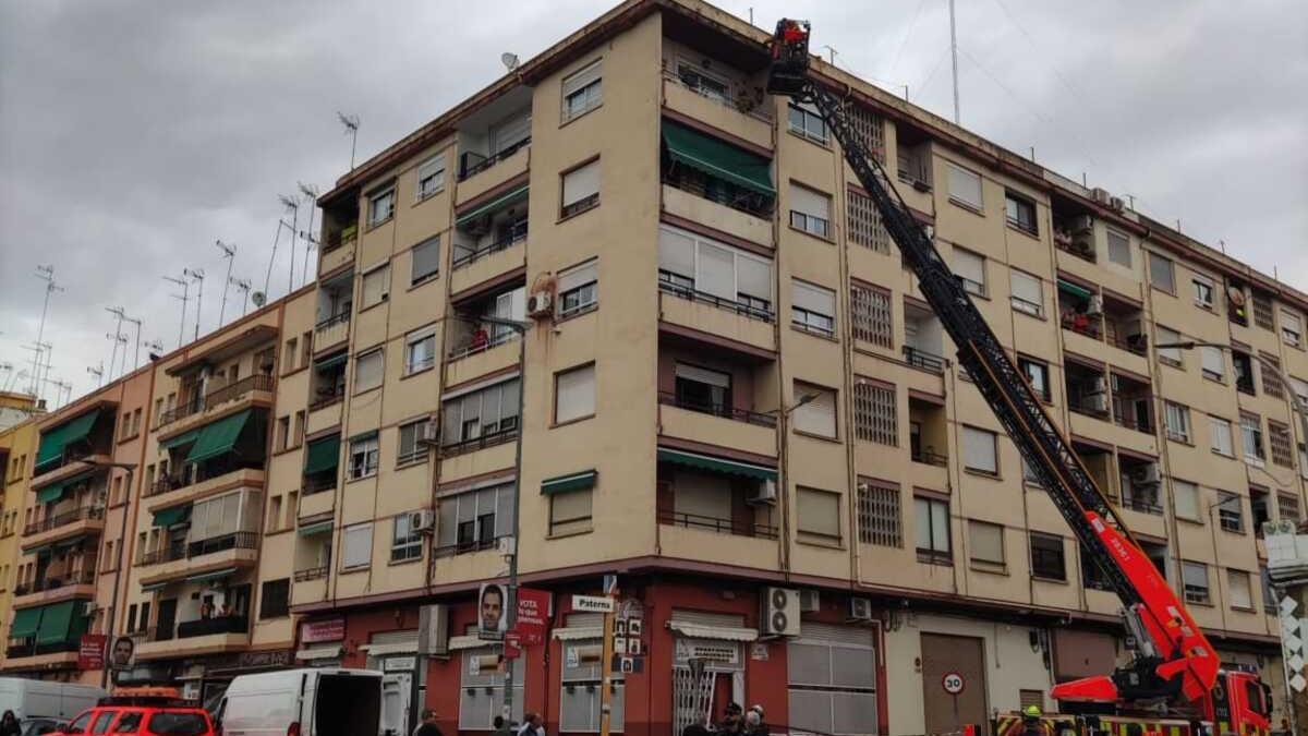 Saneado de fachada en Paterna