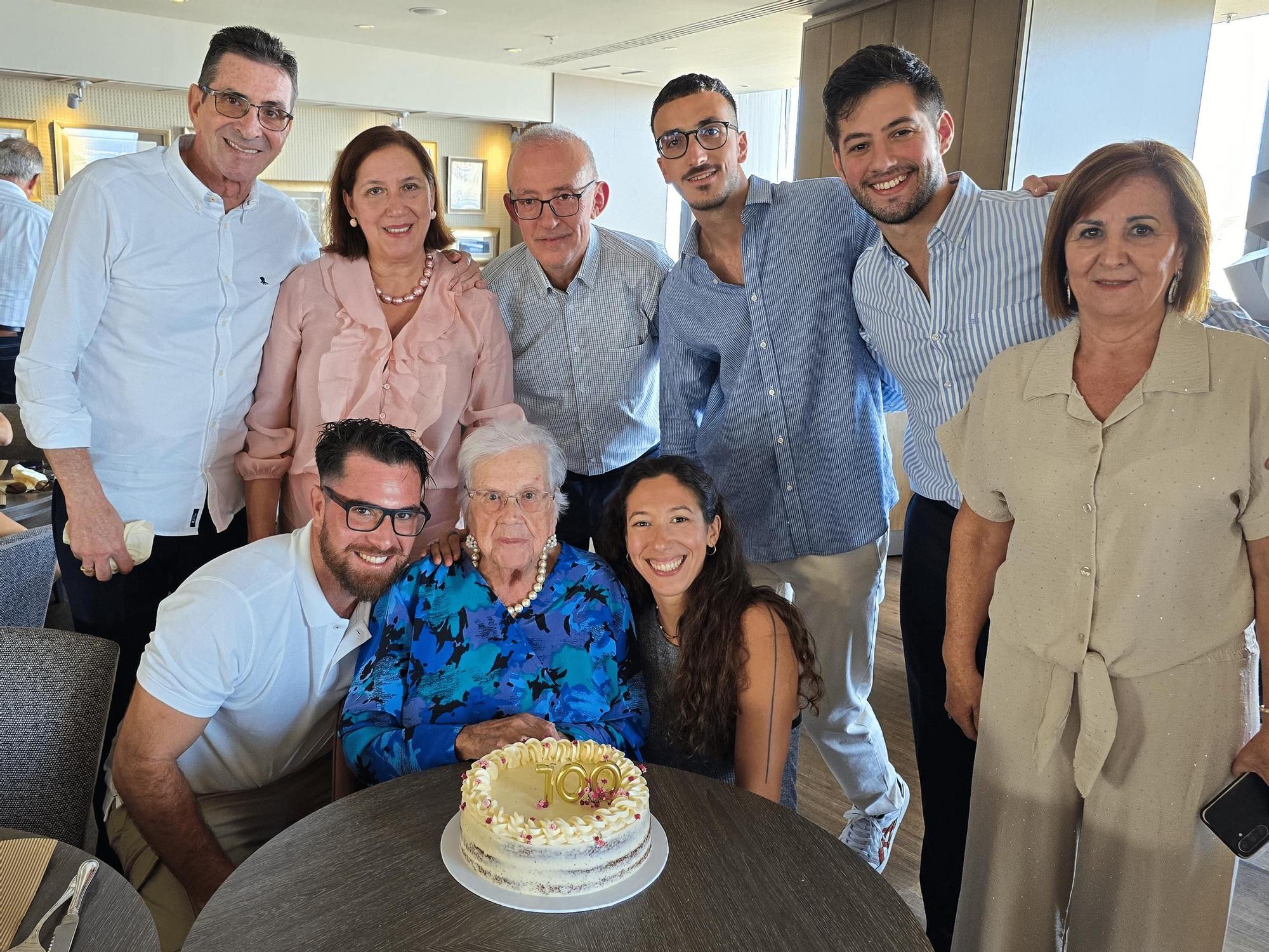 Lola Chirino, ciudadana centenaria de La Isleta