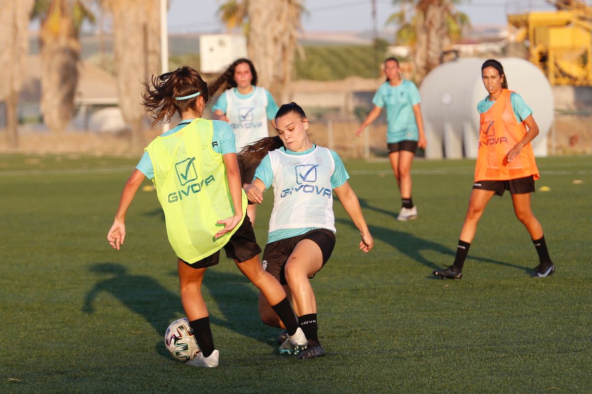 El Córdoba Femenino regresa a los entrenamientos