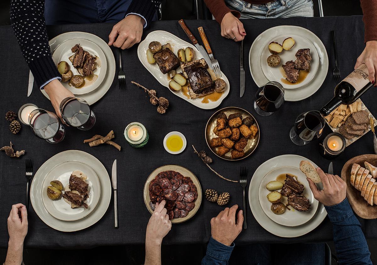 La mejor carne de vaca vieja disponible online para compartir esta Navidad