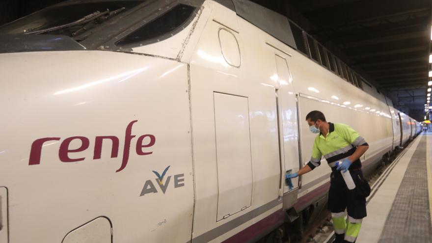 Los retrasos en las obras del Corredor mantienen aislada a Castellón del tren de alta velocidad