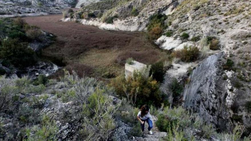 Actualmente el embalse de Relleu tiene difícil acceso, la idea es crear sendas y miradores para hacer una zona de recreo.