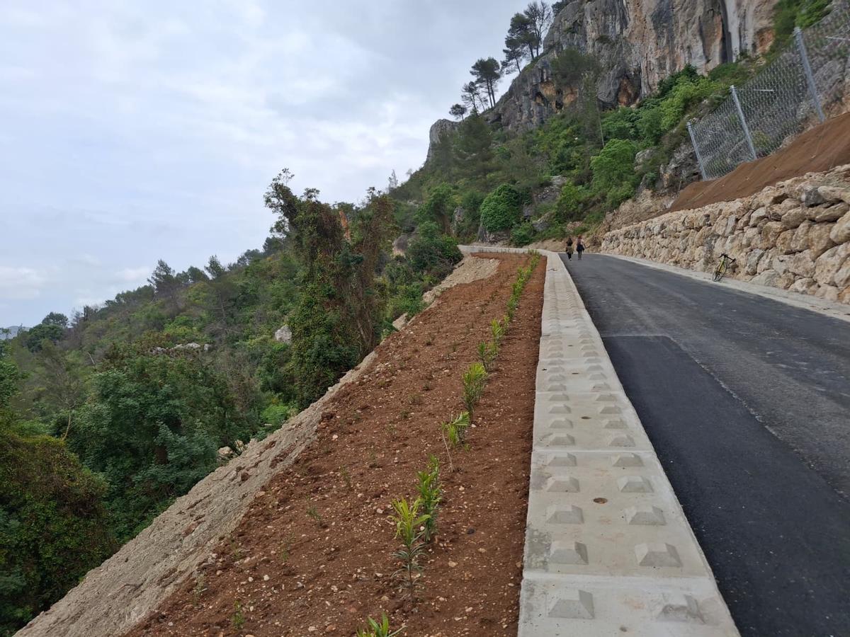 Así ha quedado el esencial Camí del Xap, en la Vall de Gallinera, tras su reapertura (imágenes)