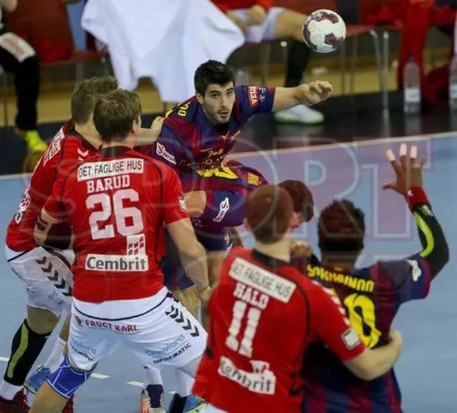 Balonmano: FC Barcelona, 29 - Aalborg, 22