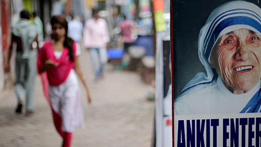 Un cartel de la madre Teresa en Calcuta.