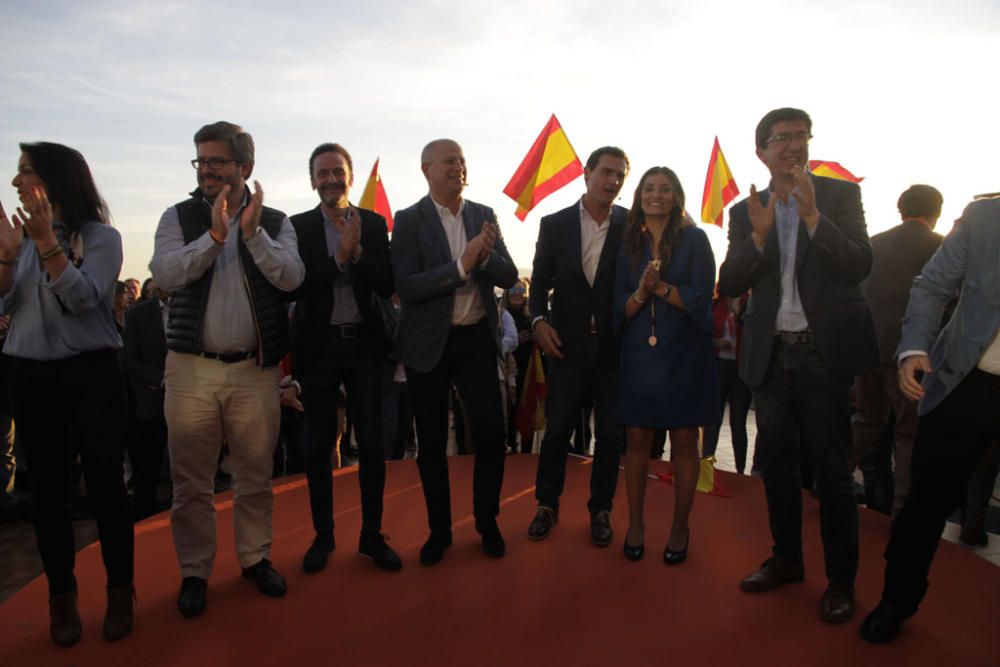 Ciudadanos ha elegido la capital para celebrar un mitin en los Baños del Carmen, encabezado por su candidato a la Presidencia de España, Albert Rivera, que ha presentado sus credenciales políticos