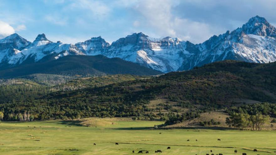 Montañas nevadas en Colorado (Estados Unidos).