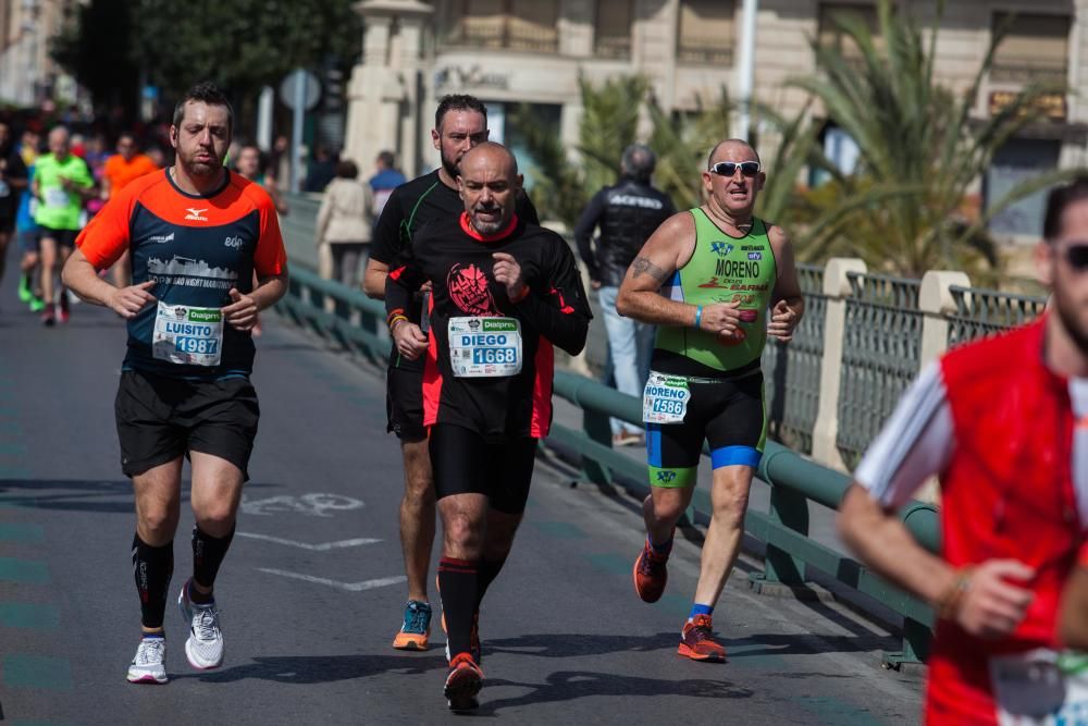 Hassanne Ahouchar gana el 44 maratón de Elche