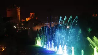 IU y PSOE dudan de que el espectáculo del Alcázar esté listo a finales de año