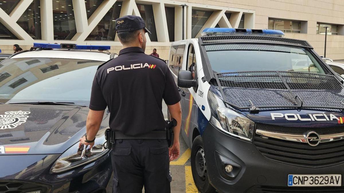 Cinco detenidos por robos en Alicante, uno de ellos con la bandera de España tras la final del Mundial