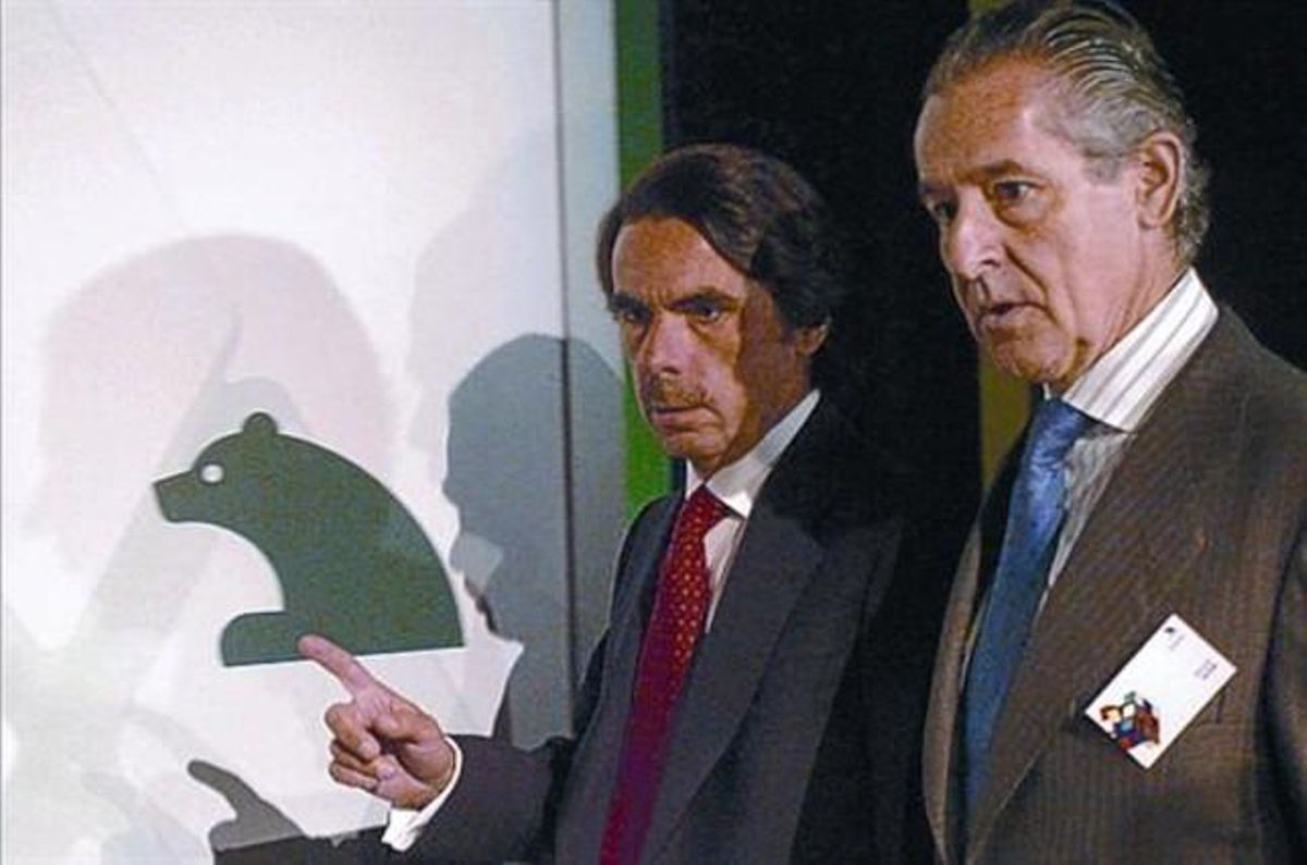 José María Aznar i Miguel Blesa el 2006. José María Aznar i Miguel Blesa el 2006.