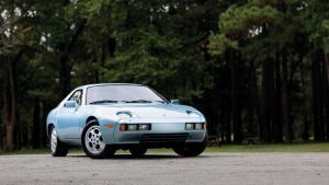 Porsche 928