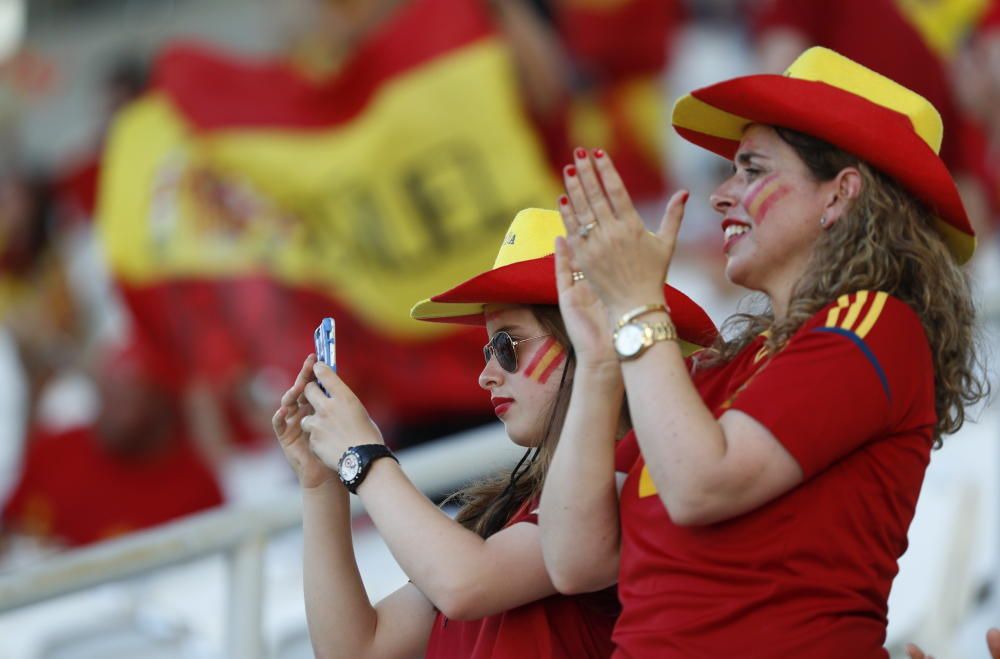 Eurocopa 2016: Los aficionados españoles toman las gradas