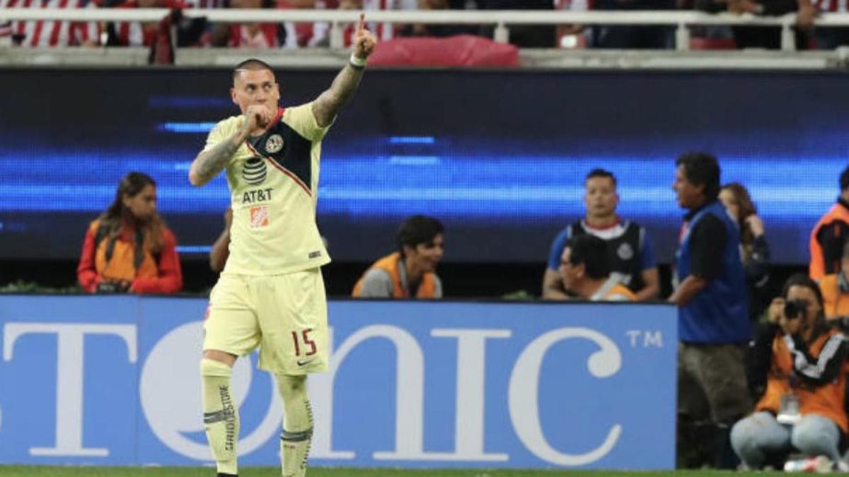 Nicolás Castillo marcó el primer gol de la noche