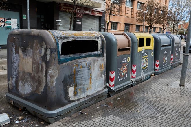 Les fotos de l'endemà dels aldarulls a Salt