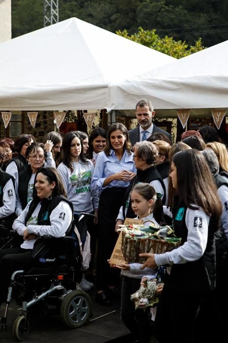 Premios Princesa de Asturias 2018: Los Reyes visitan Moal, "Pueblo Ejemplar" 2018