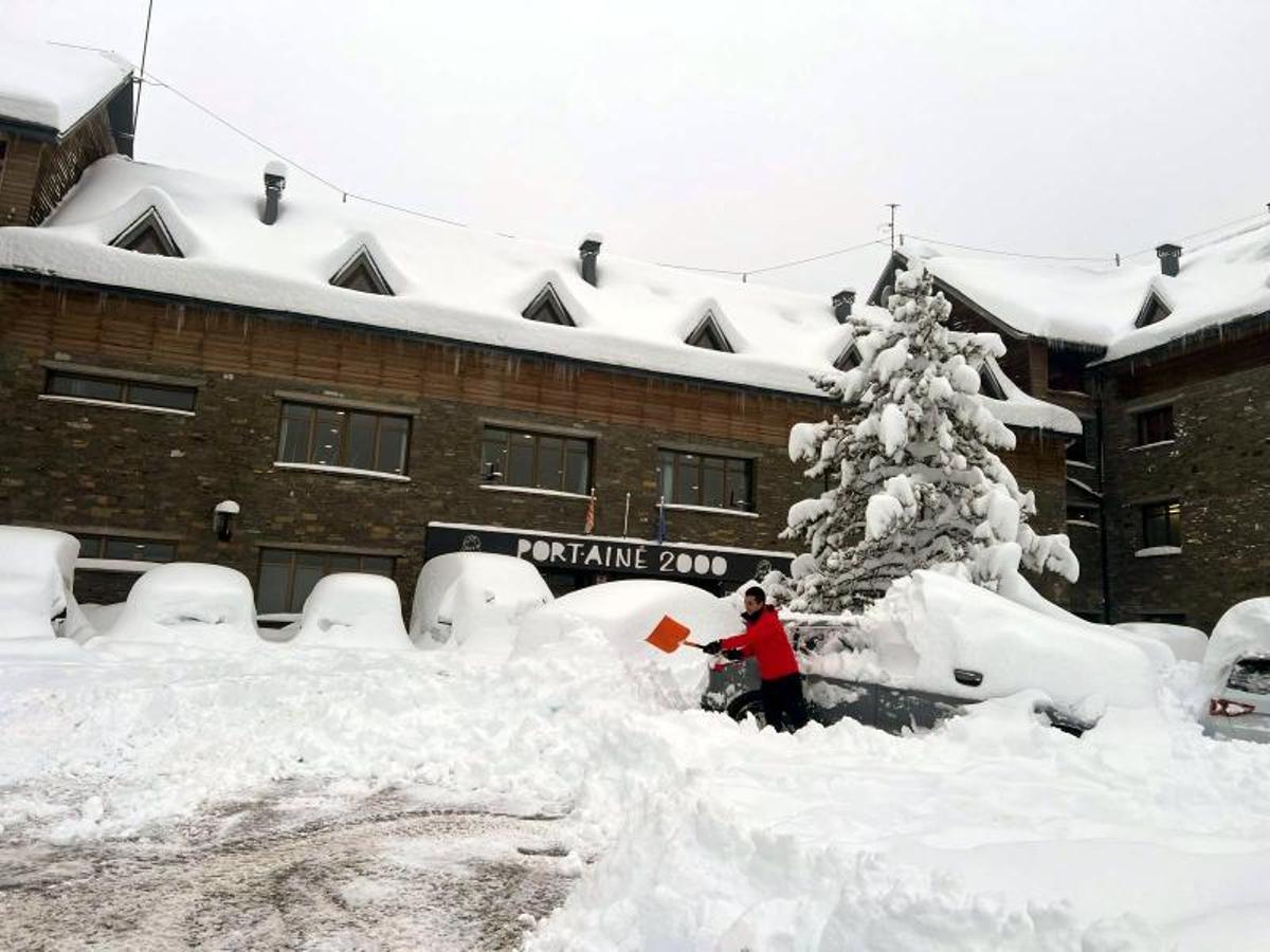 Nevada en las estaciones de Port Ainé y Font-Romeu Nevada en las estaciones de Port Ainé y Font-Romeu