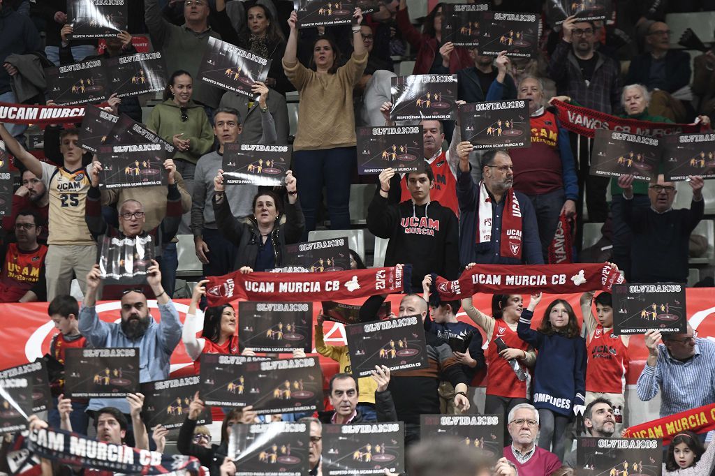 Todas las imágenes del partido del UCAM Murcia contra el Bàsquet Girona