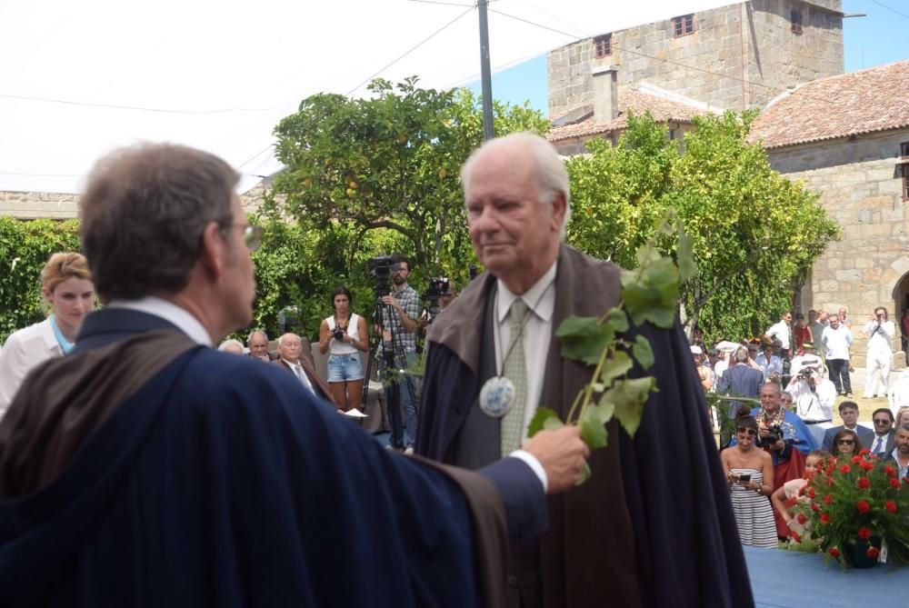 Alberto Núñez Feijóo presidió un acto en el Pazo de Fefiñáns en el que el protagonista inesperado fue el intenso calor.