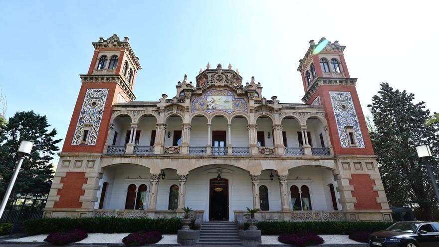 El Palacio de Larrinaga de Zaragoza reabre su riqueza patrimonial al público: "Es una declaración de amor"