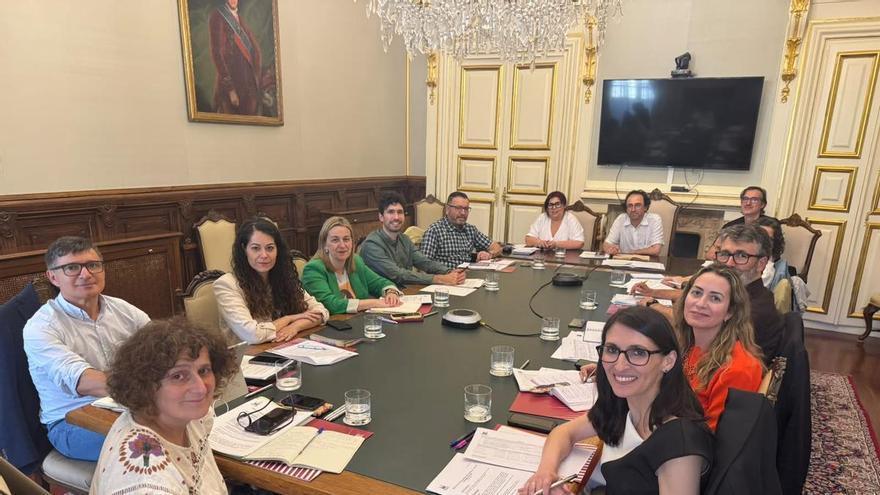 Sanmartín y Crujeiras activan una nueva etapa de colaboración entre Concello y USC para afrontar retos compartidos