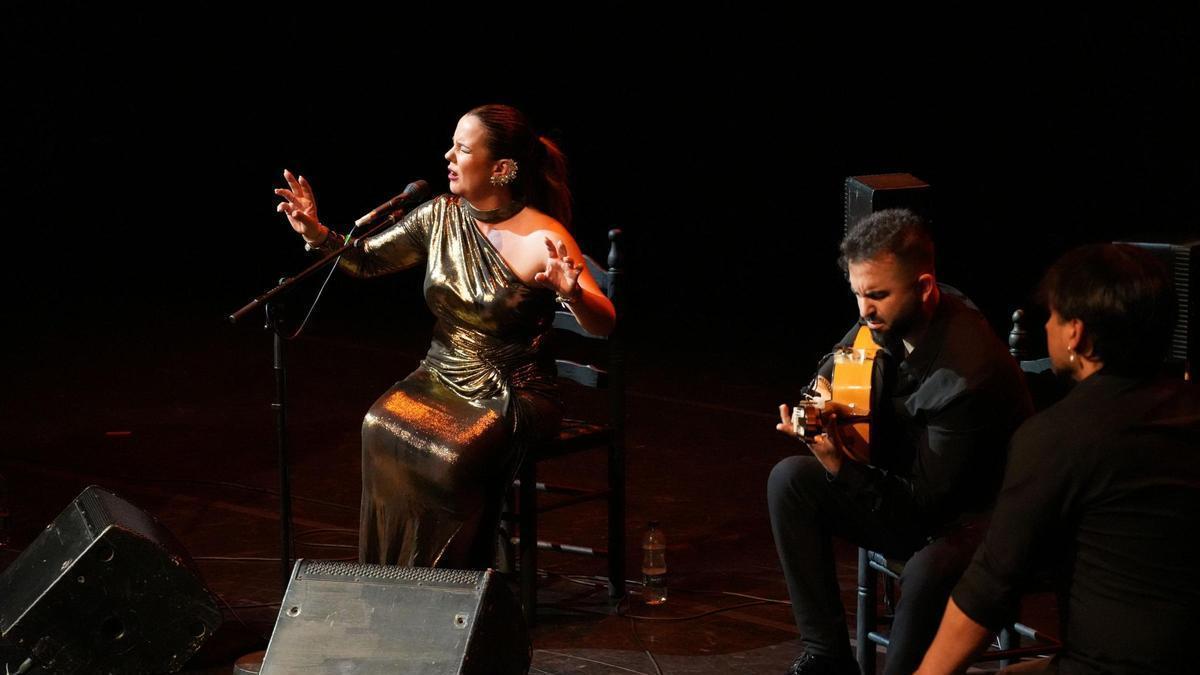 La cantaora Esther Merino durante su actuación en Londres.