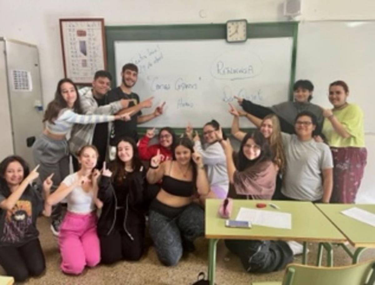 Ínsula Escénica traslada el universo del Quijote a Bachillerato