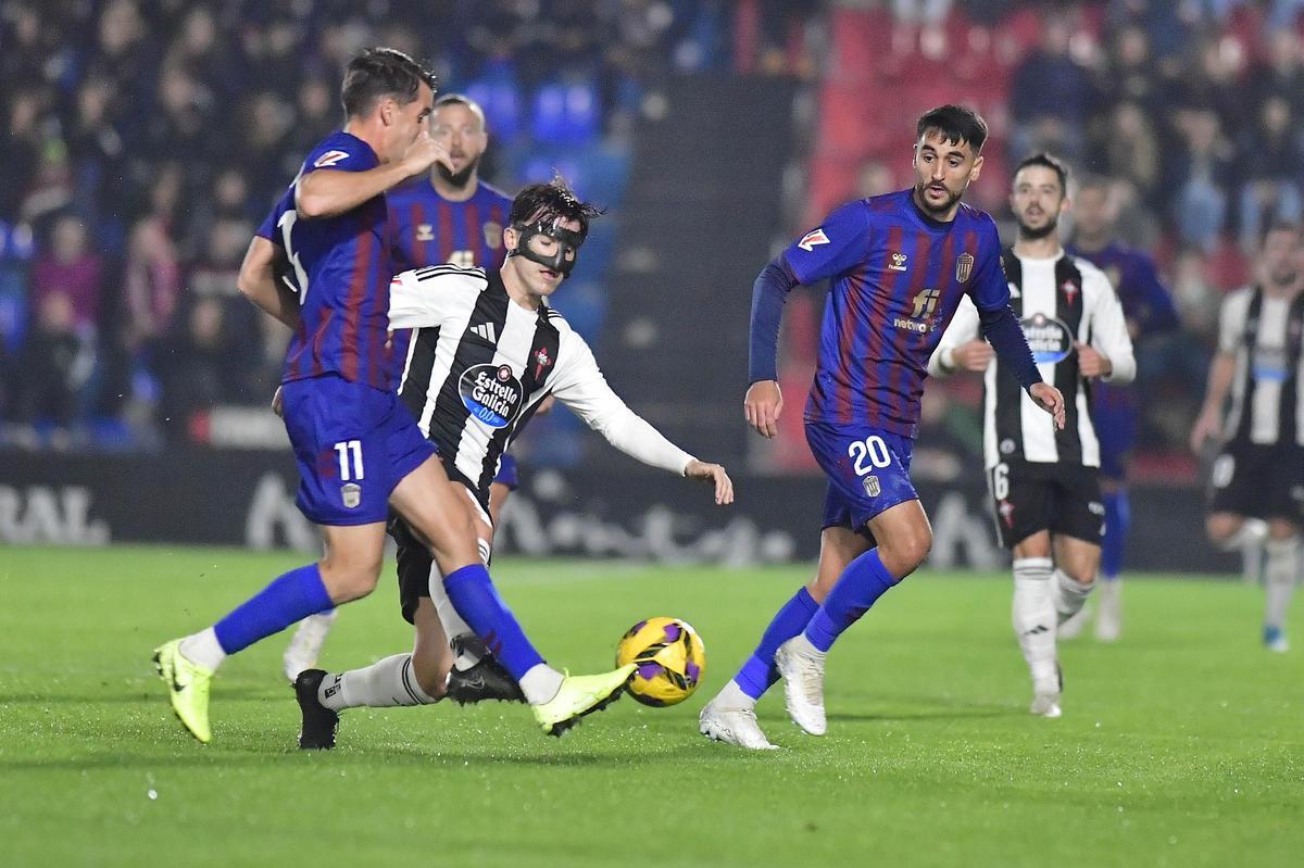 Eldense-Racing de Ferrol: El VAR dictamina las tablas (0-0)