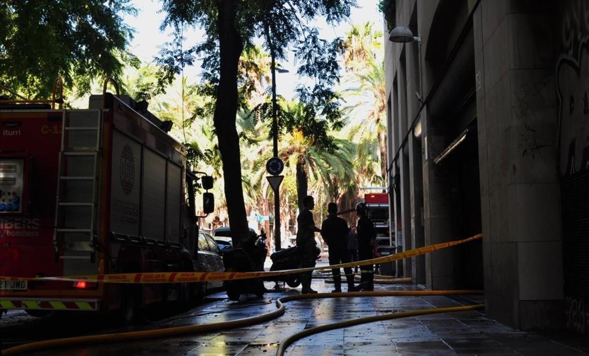 zentauroepp44919481 bomberos trabajando con las inundaciones tras la tormenta en180906122700