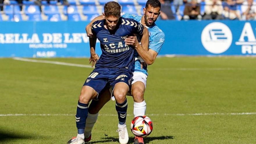 El UCAM Murcia cae ante el San Roque de Lepe