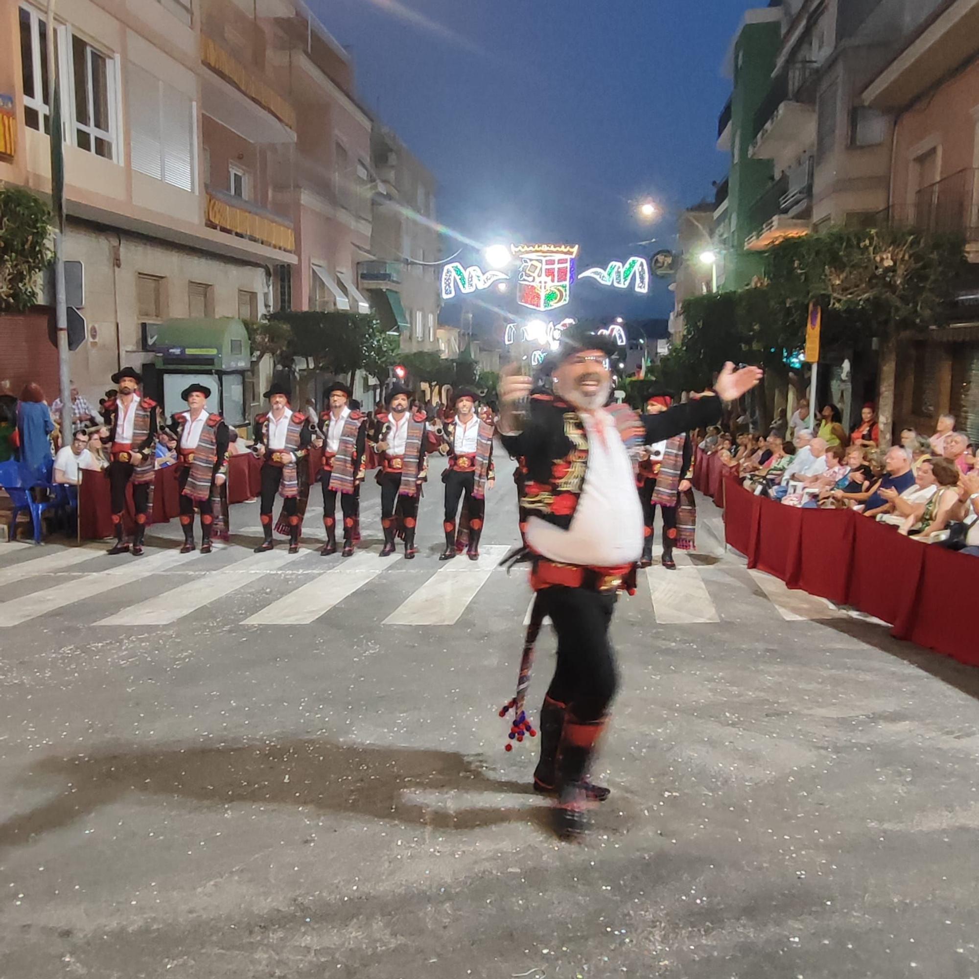 La Entrada Mora invade Agost