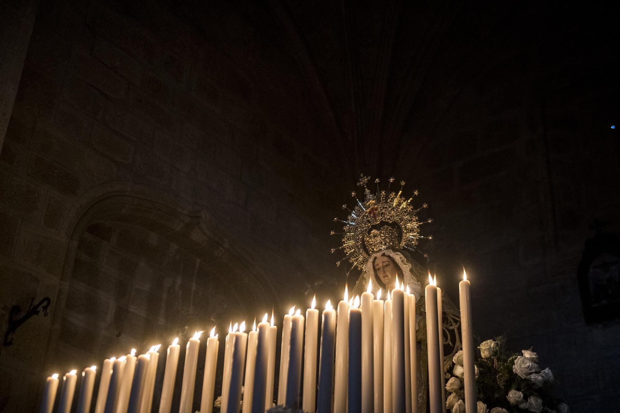 Así ha sido la procesión del Silencio del Nazareno de Cáceres