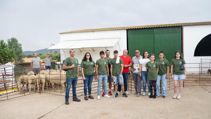 La inserción laboral de la Escuela de Pastores alcanza el 70%