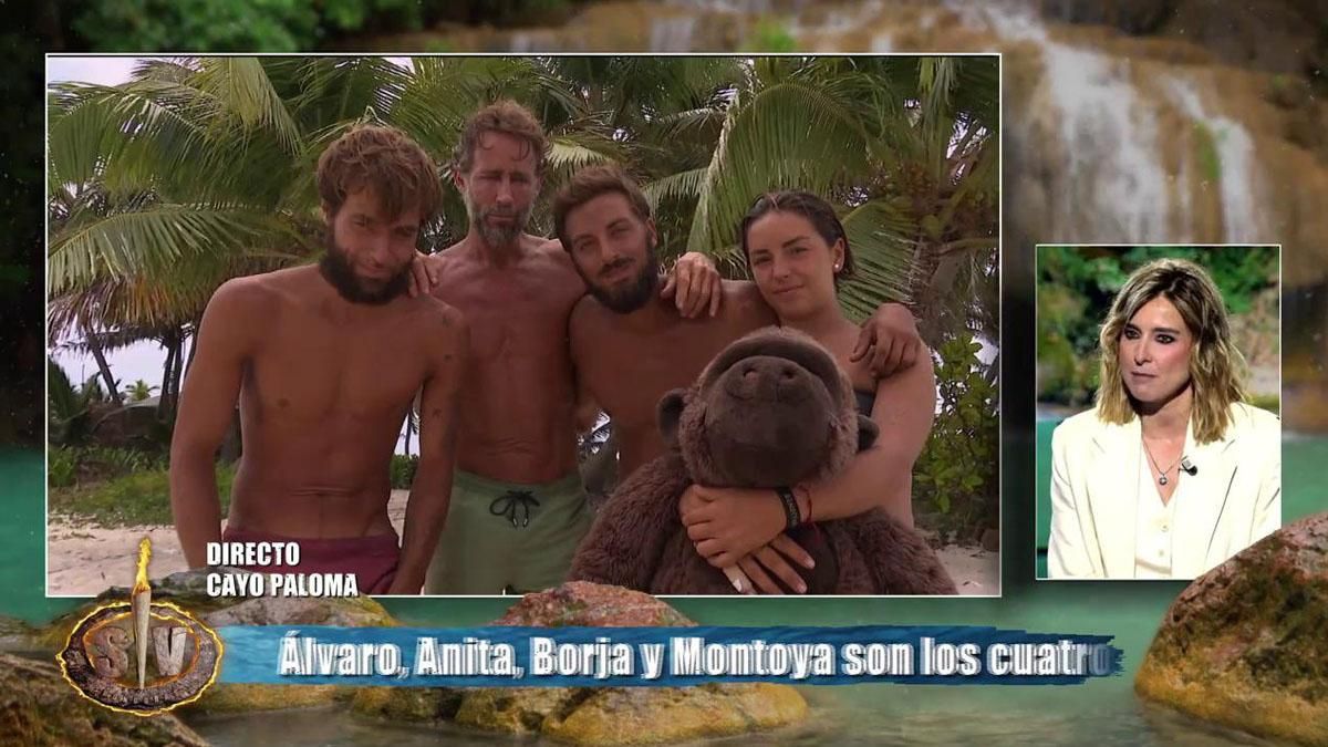 Sandra Barneda junto a los finalistas de 'Supervivientes 2025'