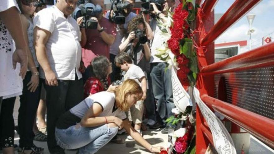 Homenaje en Castelldefels un año después de la tragedia