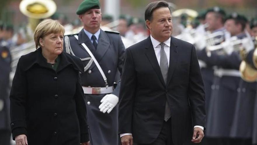Merkel y Putin se reúnen mañana en Berlín para abordar el conflicto en Ucrania