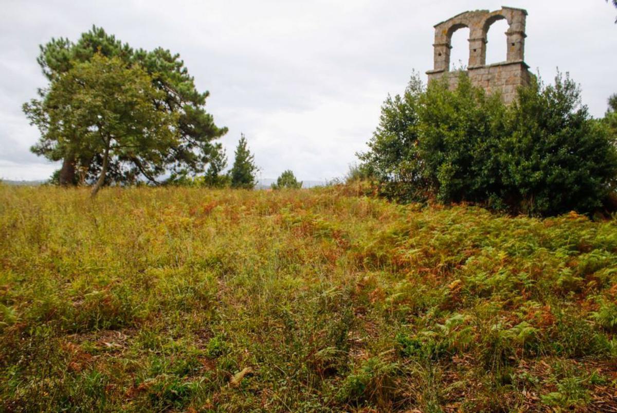 Torre de Cálago, en Vilanova de Arousa.   | // I. ABELLA