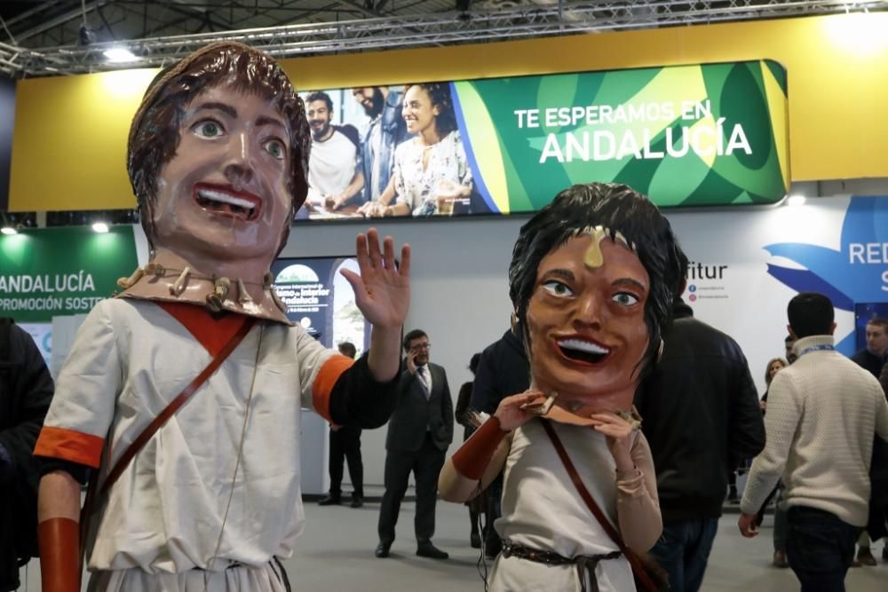 Inauguración de los pabellones de Andalucía y Málaga en Fitur.