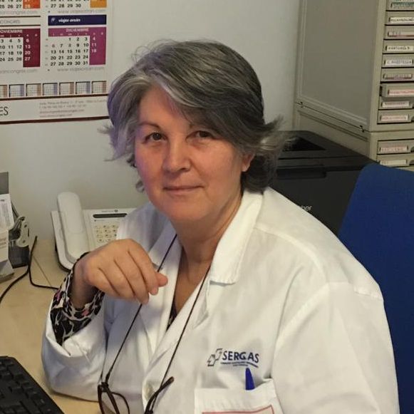 La doctora Carmen Montero, en su consulta del Hospital Universitario de A Coruña.