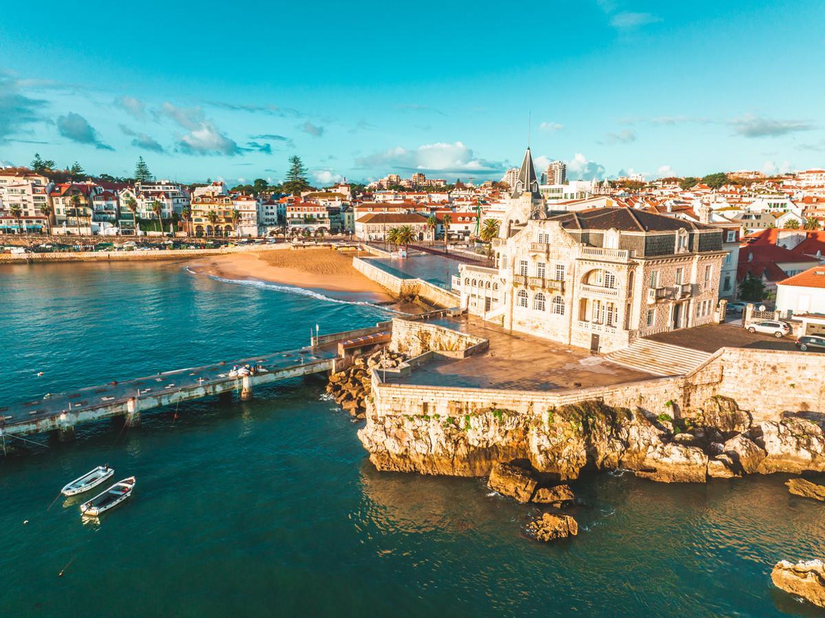 Cascais está muy cerca de Lisboa