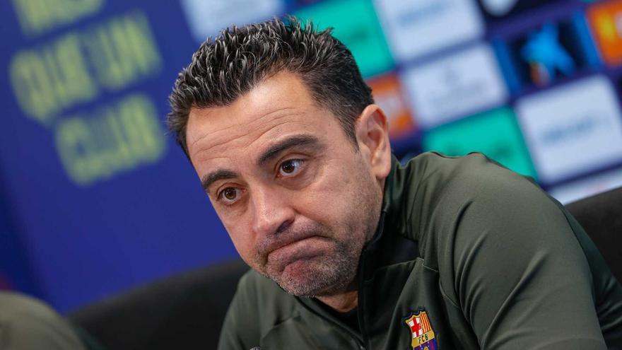 Xavi decep a Laporta, que planeja fer-lo fora