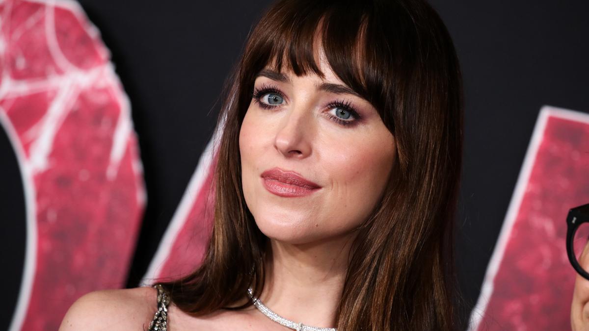 Así se puso en forma Dakota Johnson, según su entrenadora