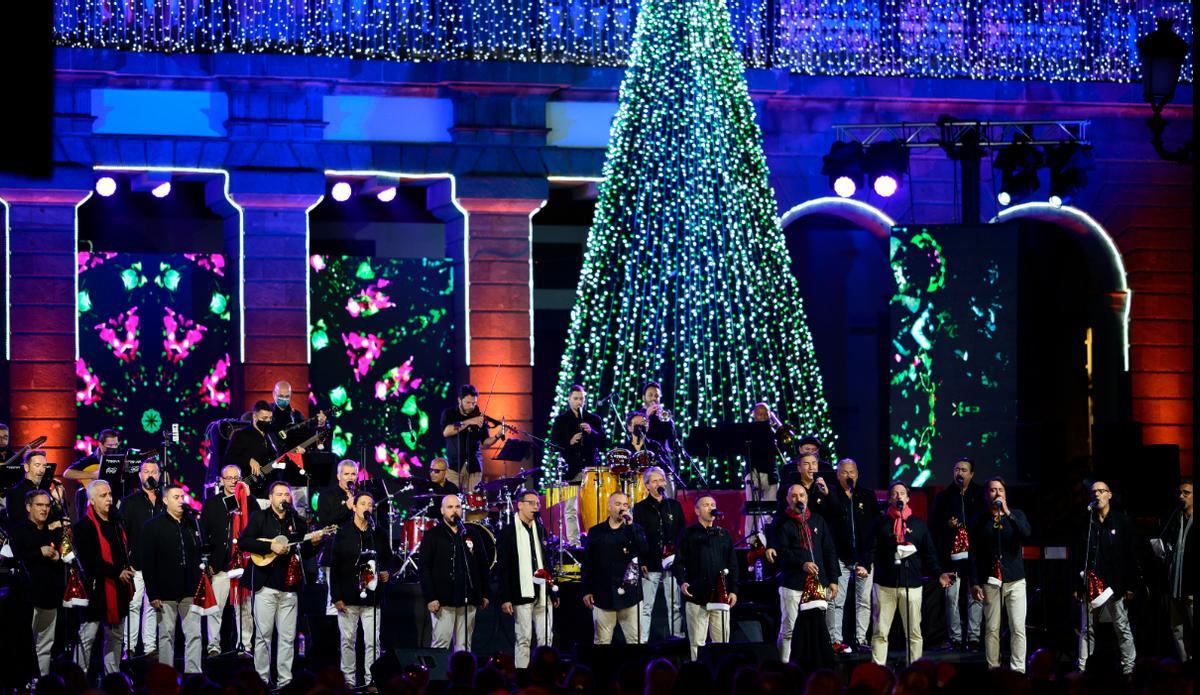 Imagen de La Trova durante el concierto de Navidad en Vegueta el pasado año.