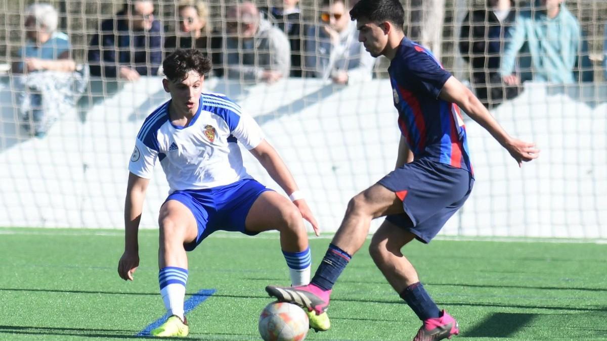 Acción del encuentro en la Ciudad Deportiva