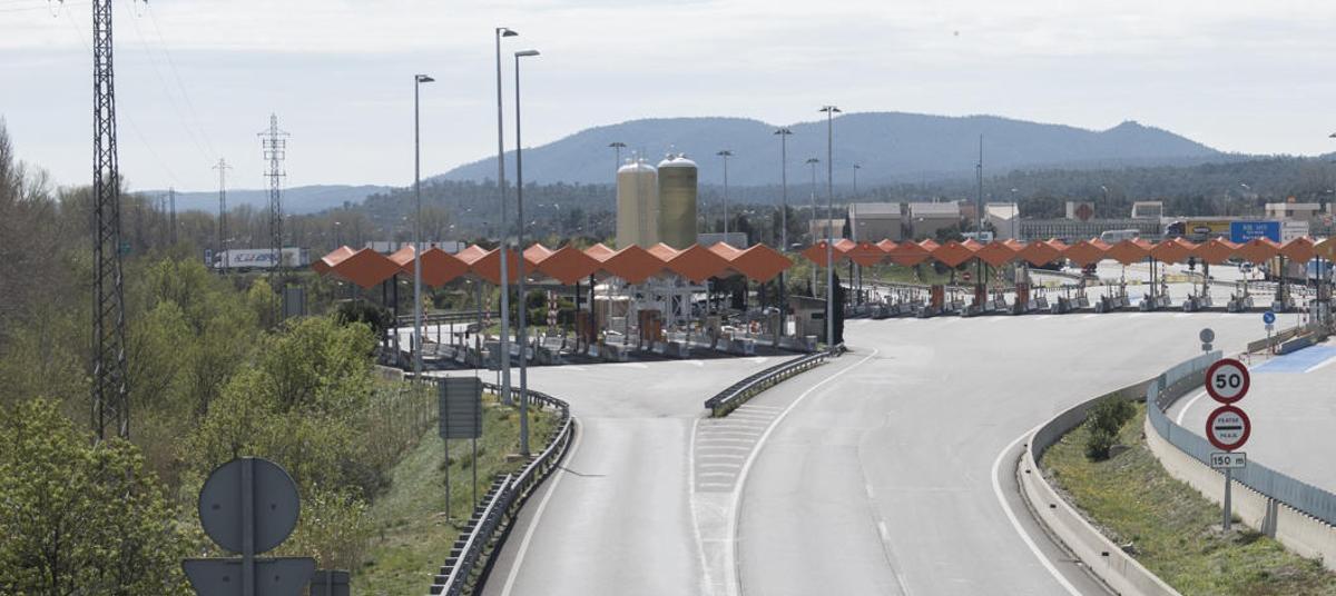 Imatge d'arxiu del peatge de l'autopista AP-7 a la Jonquera.